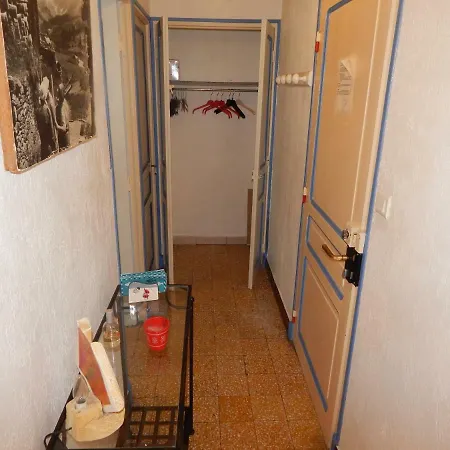 Apartment Les Aigrettes 5 *